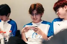 今年会网站-快船队老将关键时刻挺身而出，助球队逆转胜的简单介绍