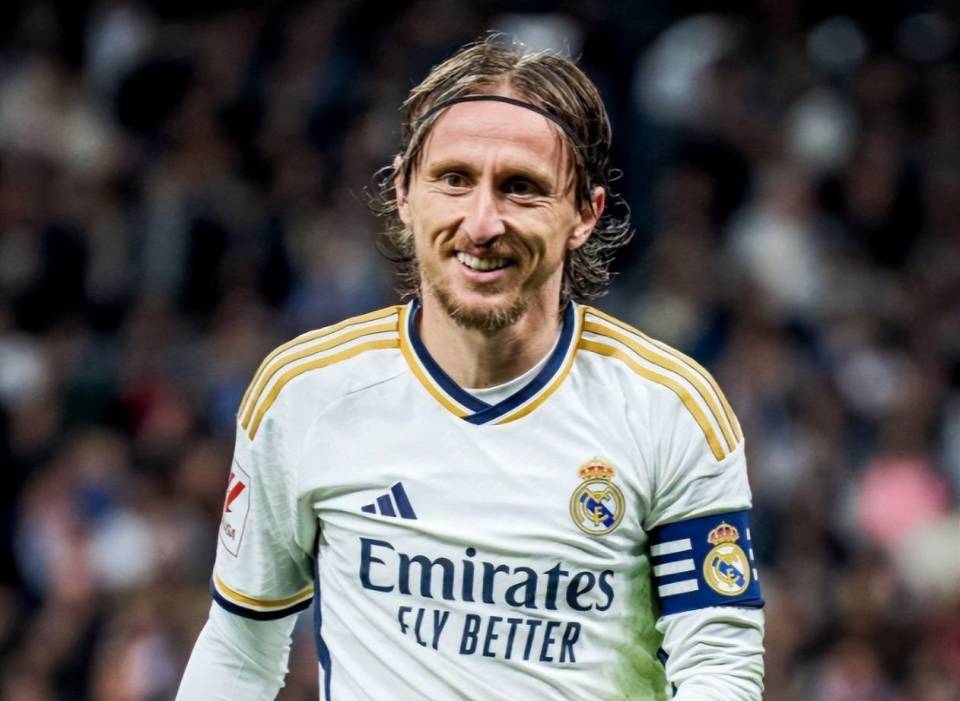 克罗地亚队召回老将莫德里奇,备战瑞典 克罗地亚队召回老将莫德里奇,备战瑞典