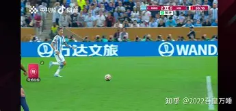 梦幻对决！球场上的风云历史拉开帷幕