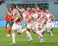 关于劲旅争夺足坛殊荣，精彩对决持续进行的信息